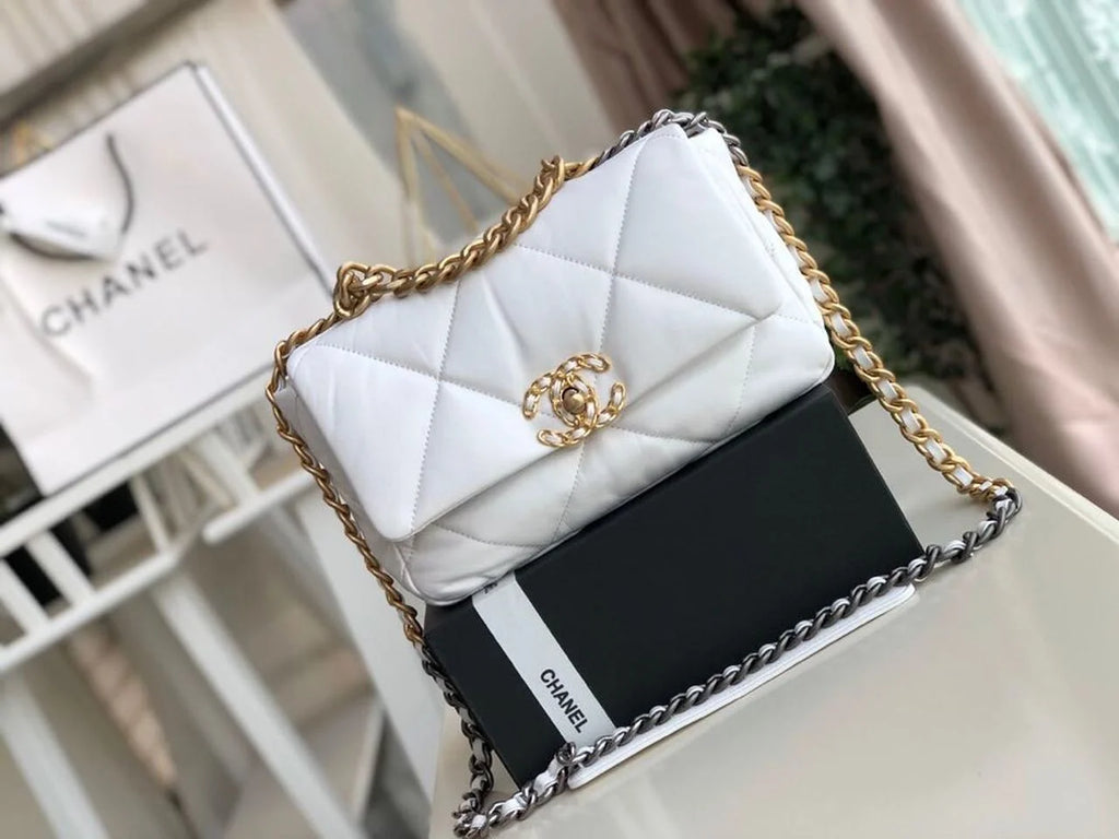 White Handbag U781