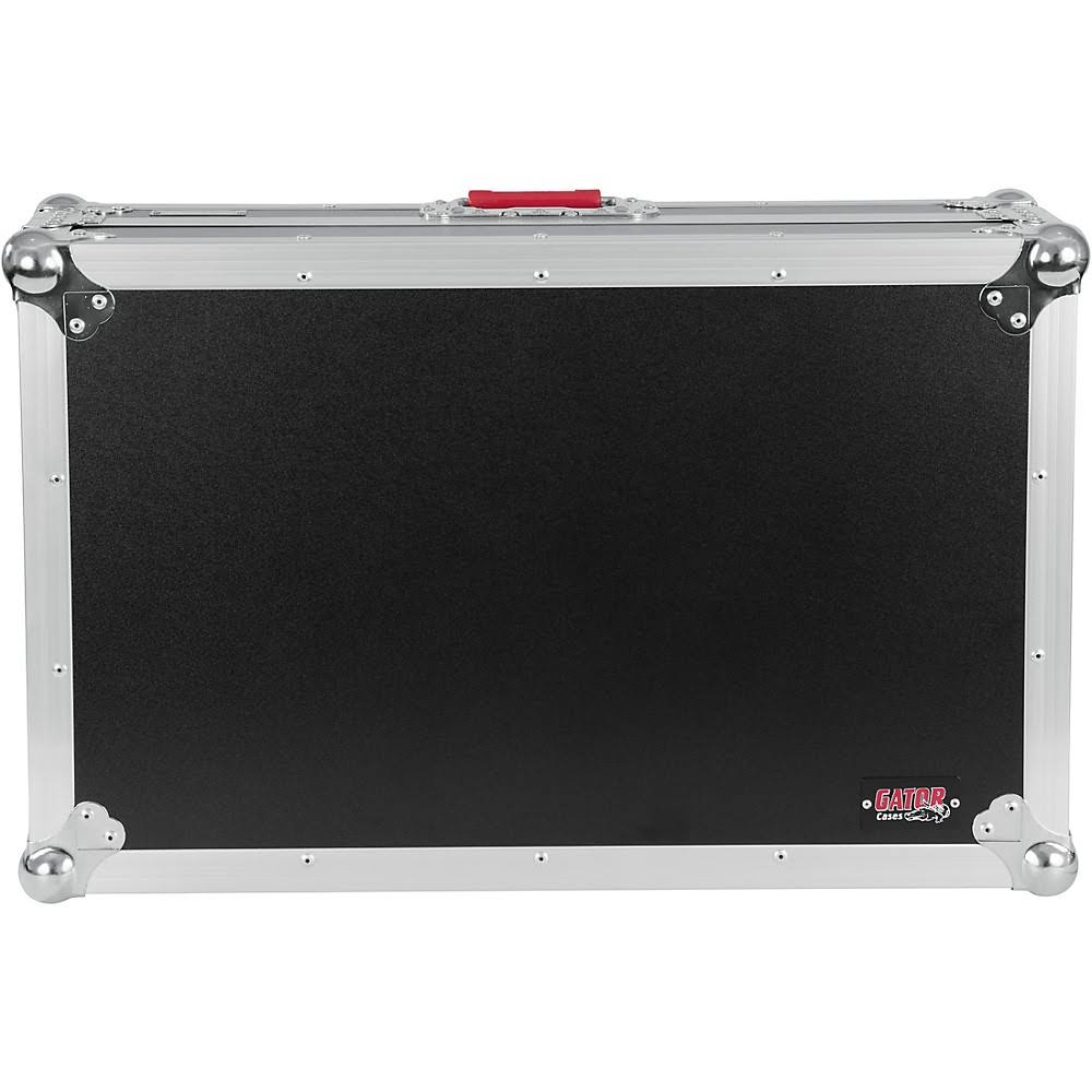 Black Road Case F491358