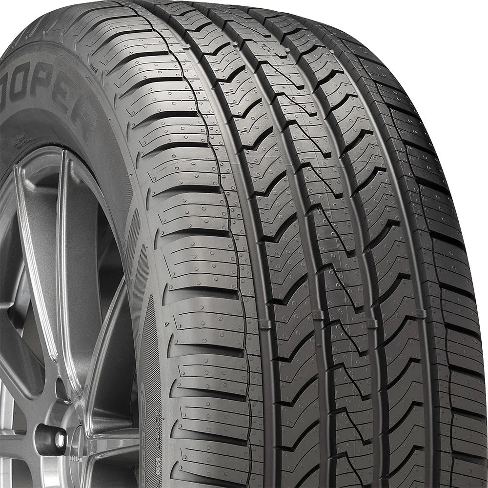 2 All Season Tires L775543
