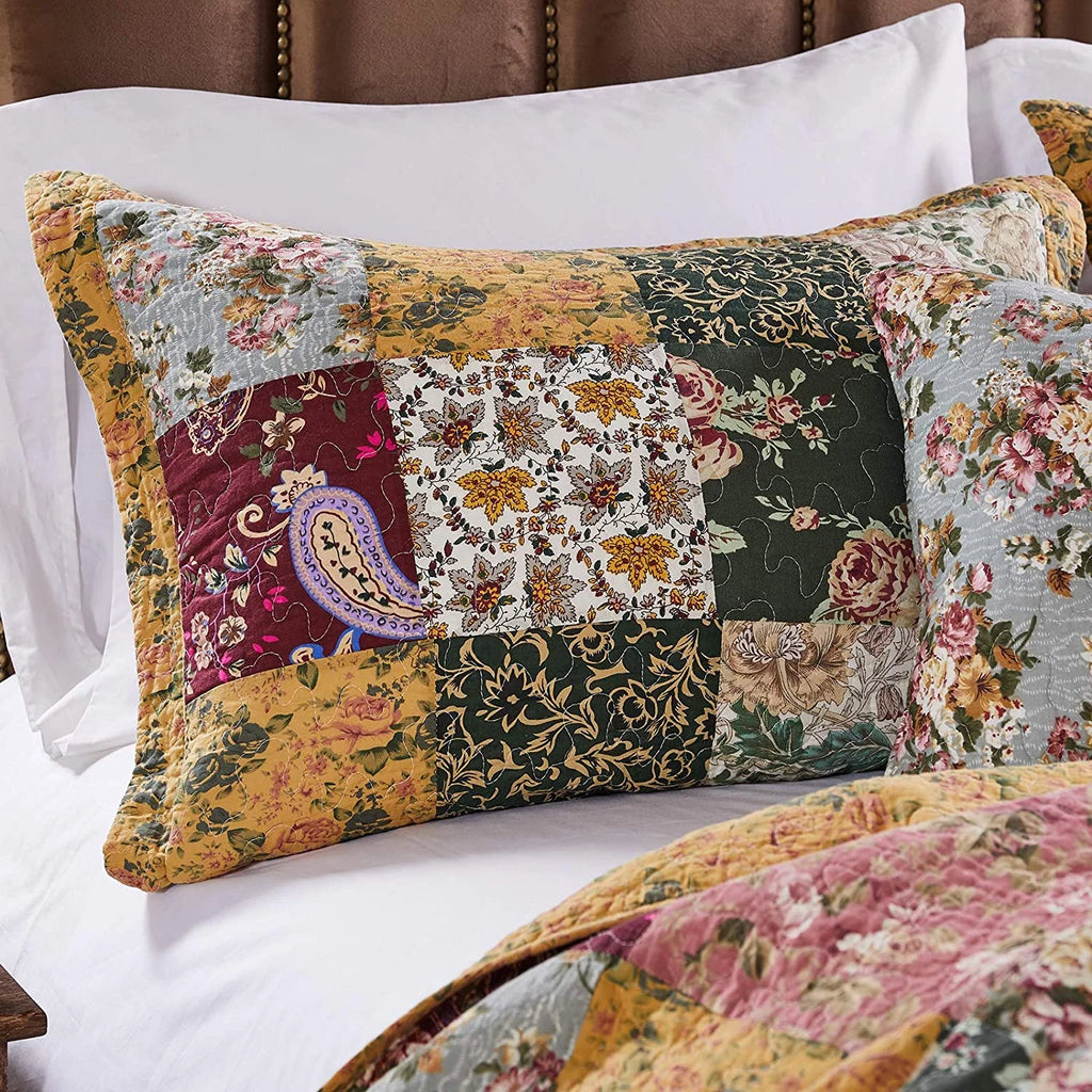 Antique Chic Reversible Cotton Patchwork Bedspread Set, 3-Piece King R59425