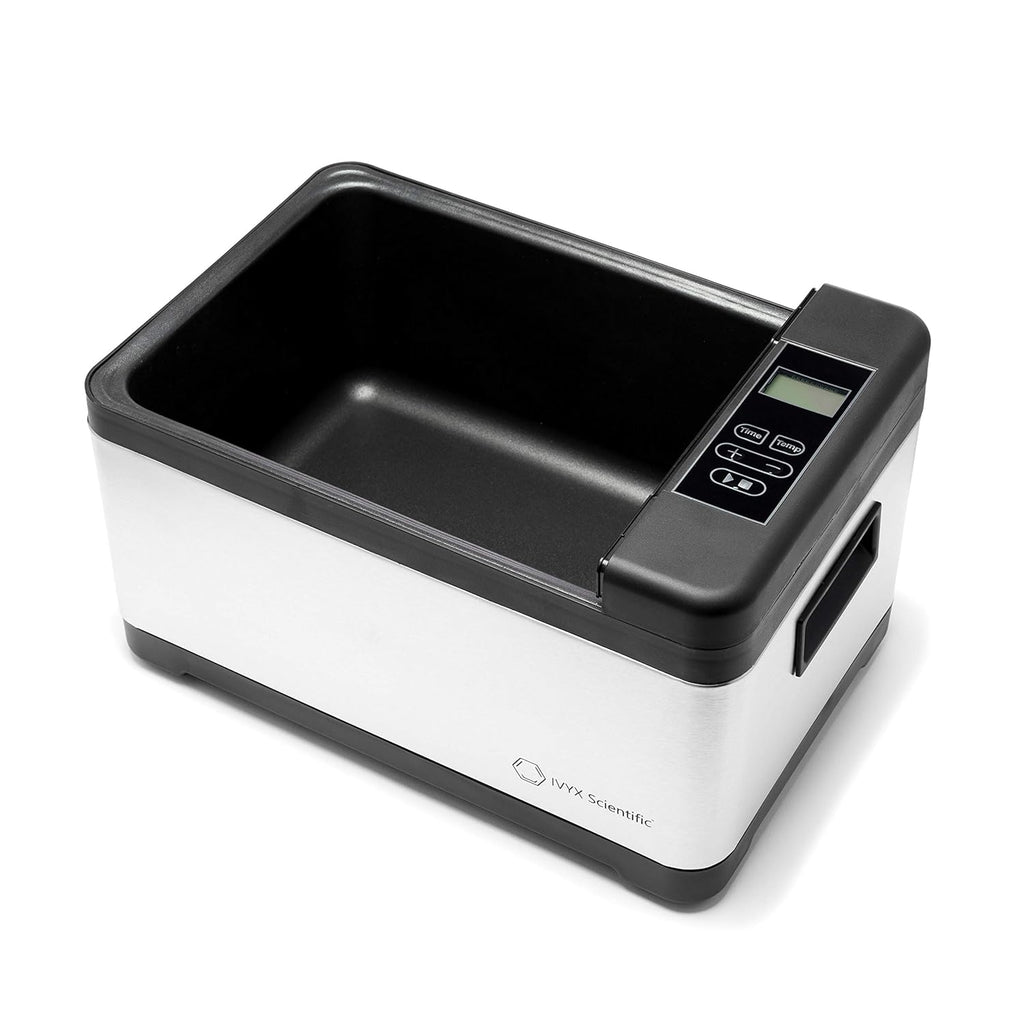 Recirculating Lab Water Bath, 8 L Capacity, 800W M33033