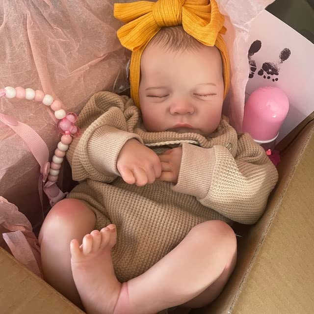 19 inch Soft Body Realistic Newborn Baby Dolls with Clothes and Bottles U96068