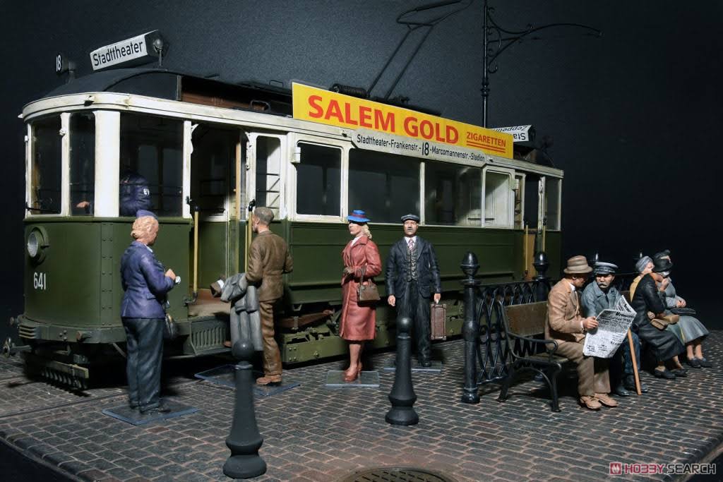 1/35 European Tramcar with Crew Passengers U146
