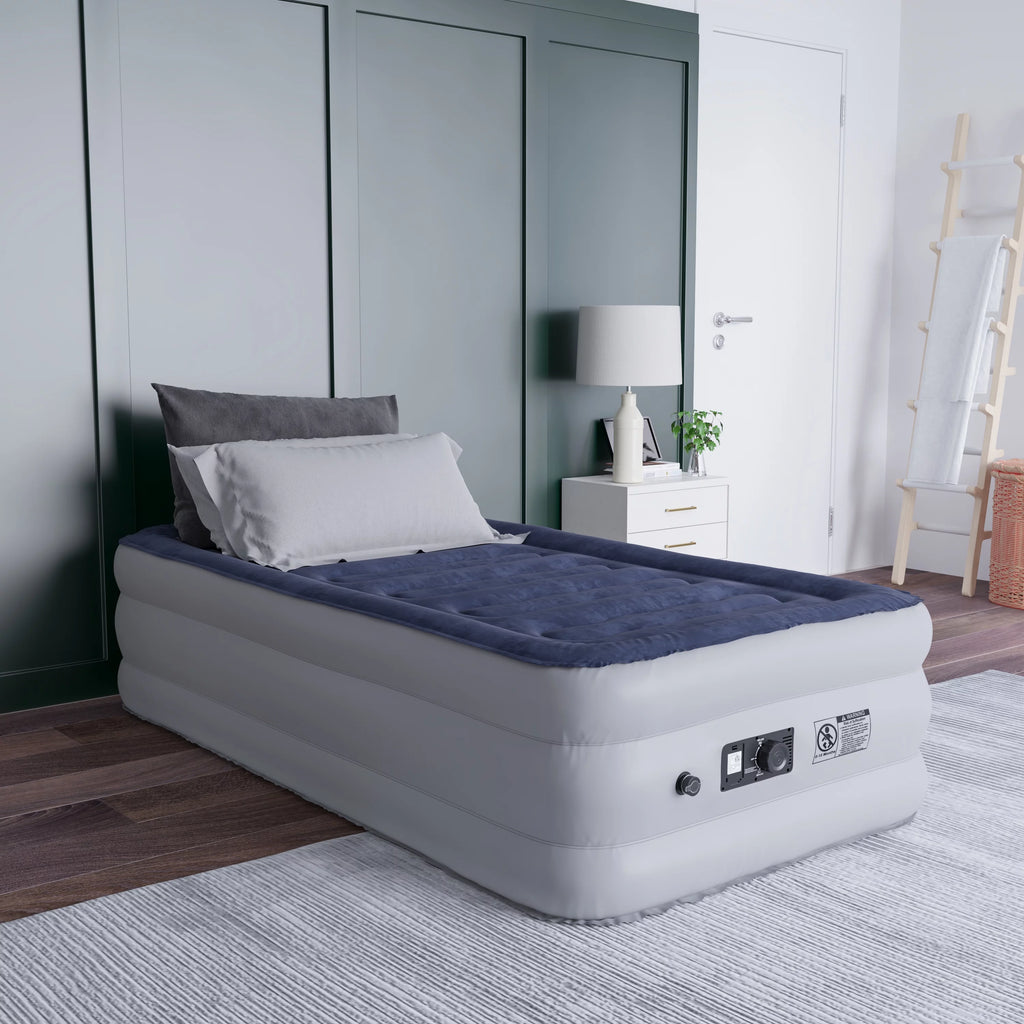 18 inch Air Mattress with Internal Electric Pump and Carrying Case - Twin O86937