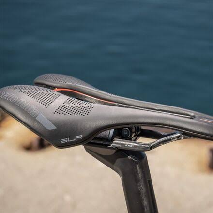 Black Carbonio Superflow Saddle U859