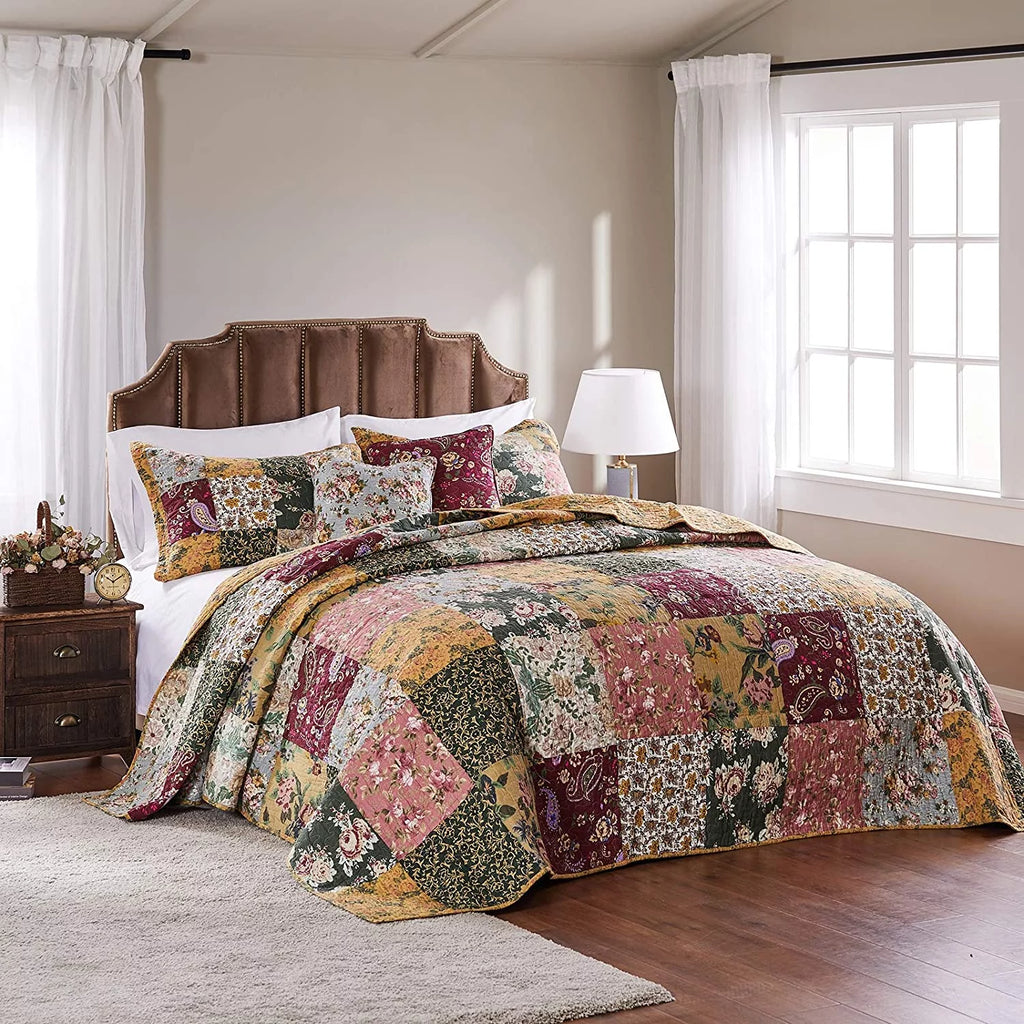 Antique Chic Reversible Cotton Patchwork Bedspread Set, 3-Piece King R59425