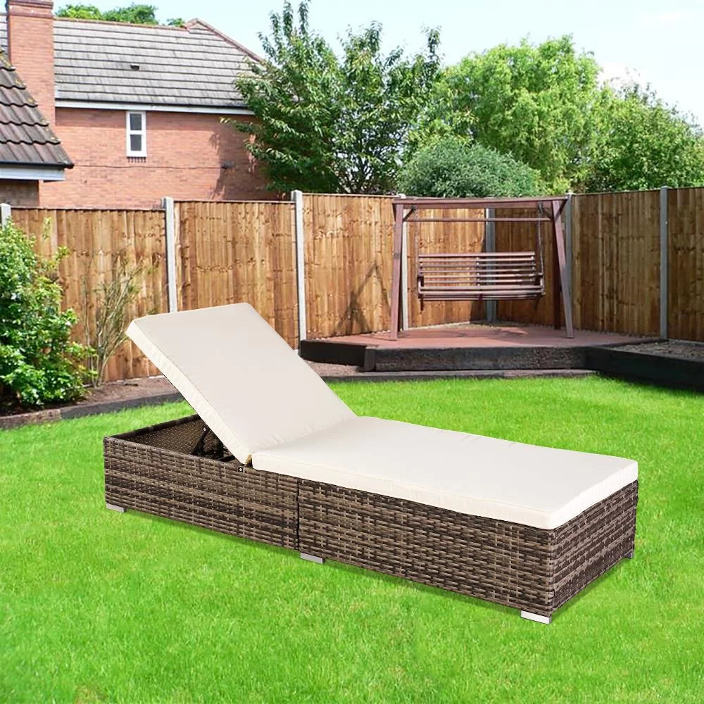 Outdoor Wicker Chaise Lounge With Cushion R689187