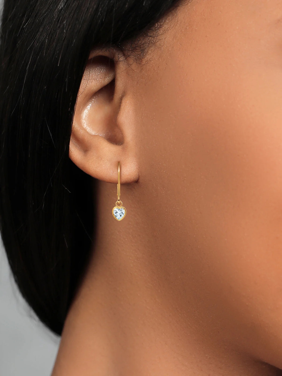 14K Yellow Gold Sky Blue Aquamarine Drop Dangle Leverback Earrings G48370