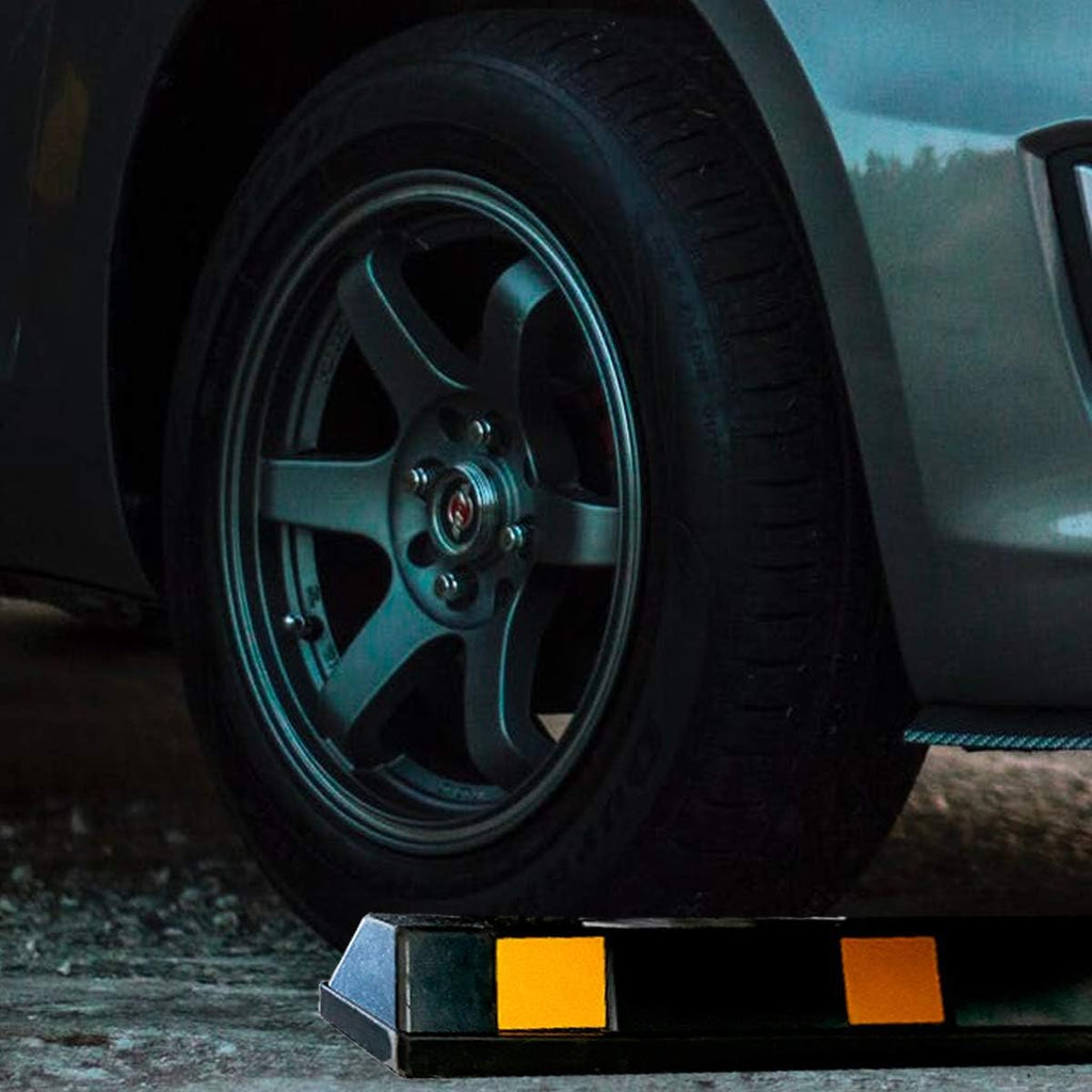 Black/Yellow Reflective Rubber Parking Block B22505