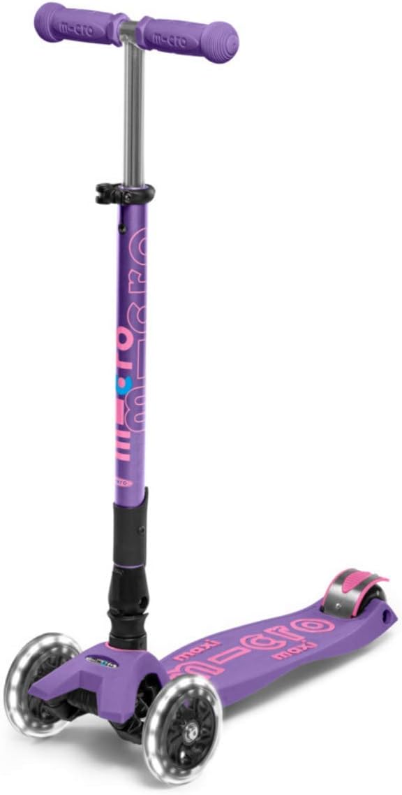 Foldable Three Wheeled Kids Scooter with Light-Up Wheels S661