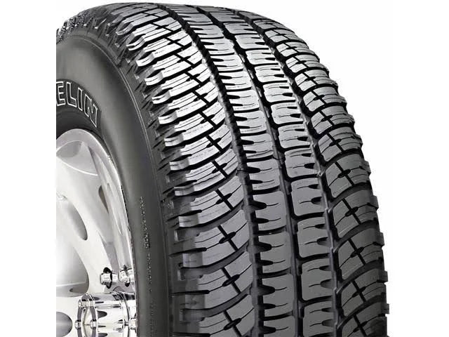 All-Terrain Tire P265/70R16 111S Y967