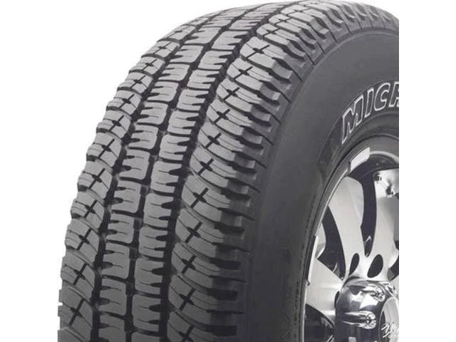 All-Terrain Tire P265/70R16 111S Y967