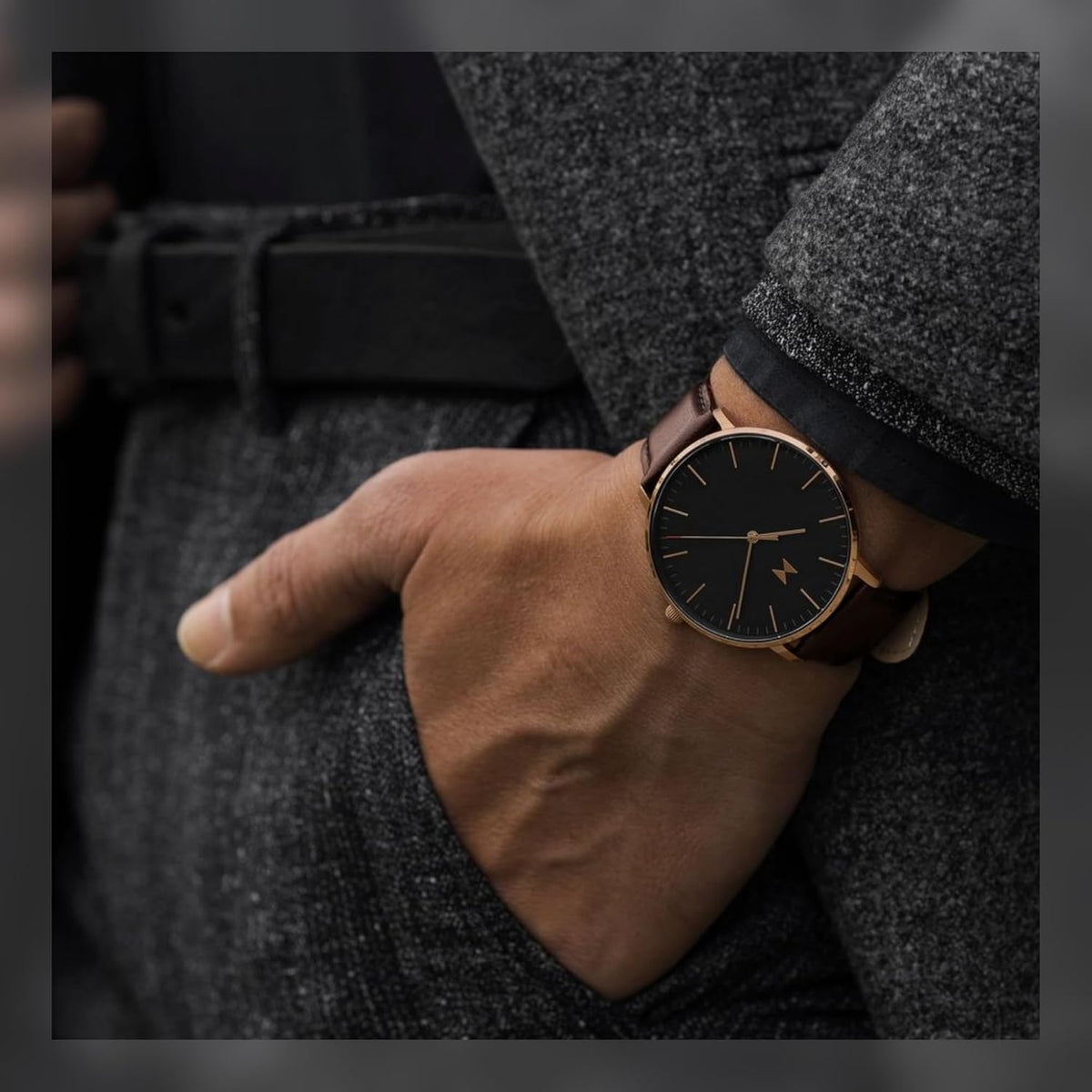 Men’s Slim Analog Watch - Minimalist Water Resistant 3 ATM 42mm Japanese Quartz Wristwatch Y121330