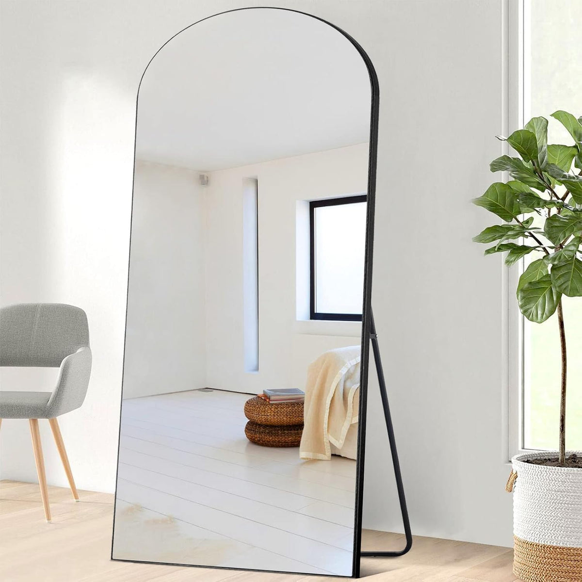 71''x31'' Black Arched Floor Mirror P434603