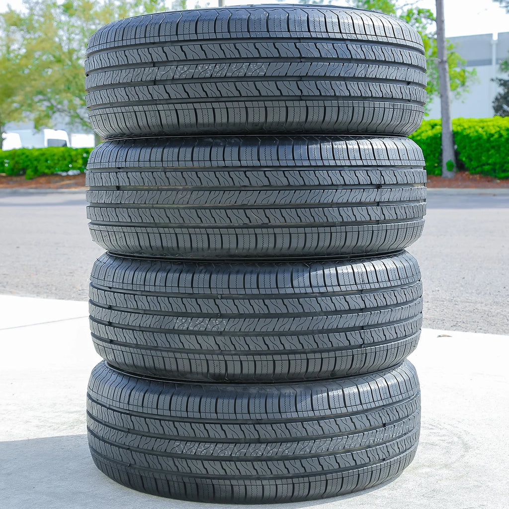 225/60R17 99T All Season Tire O996282