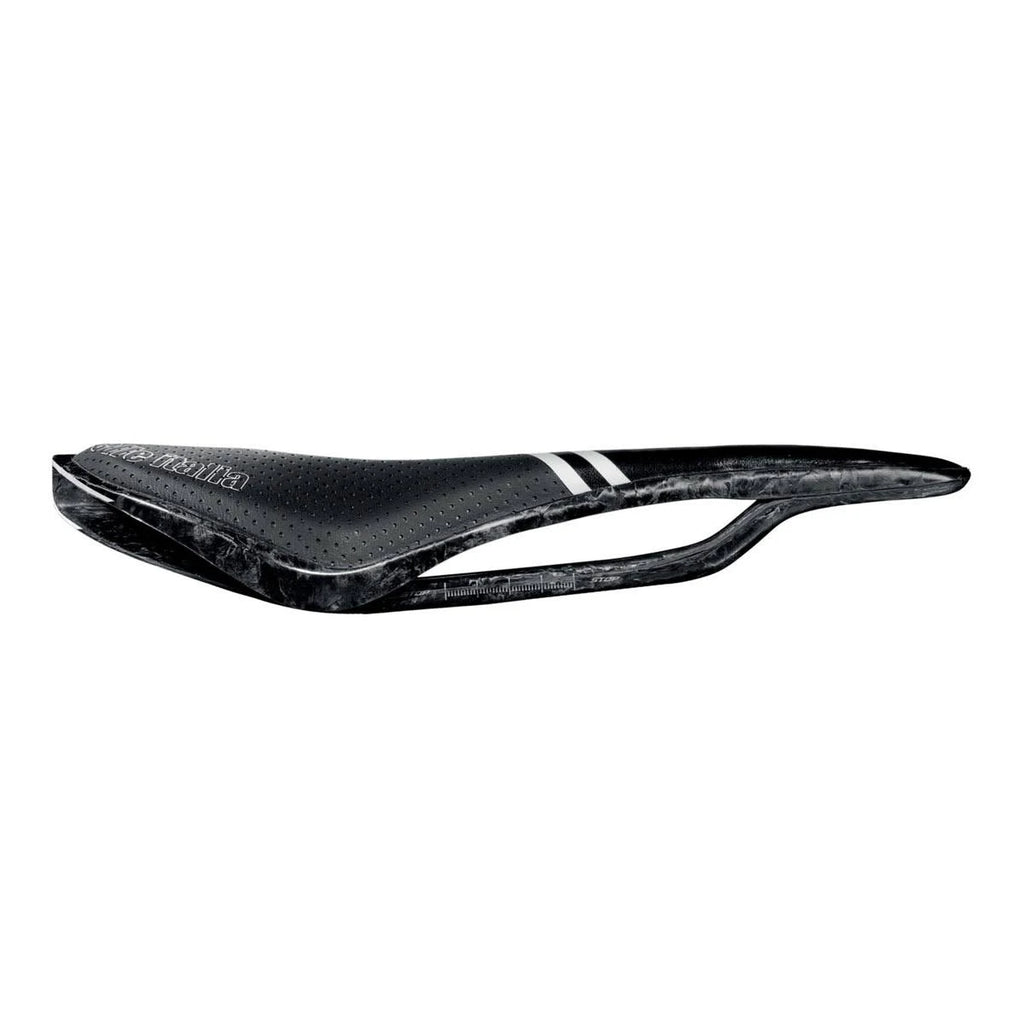 Black Superflow Saddle O421
