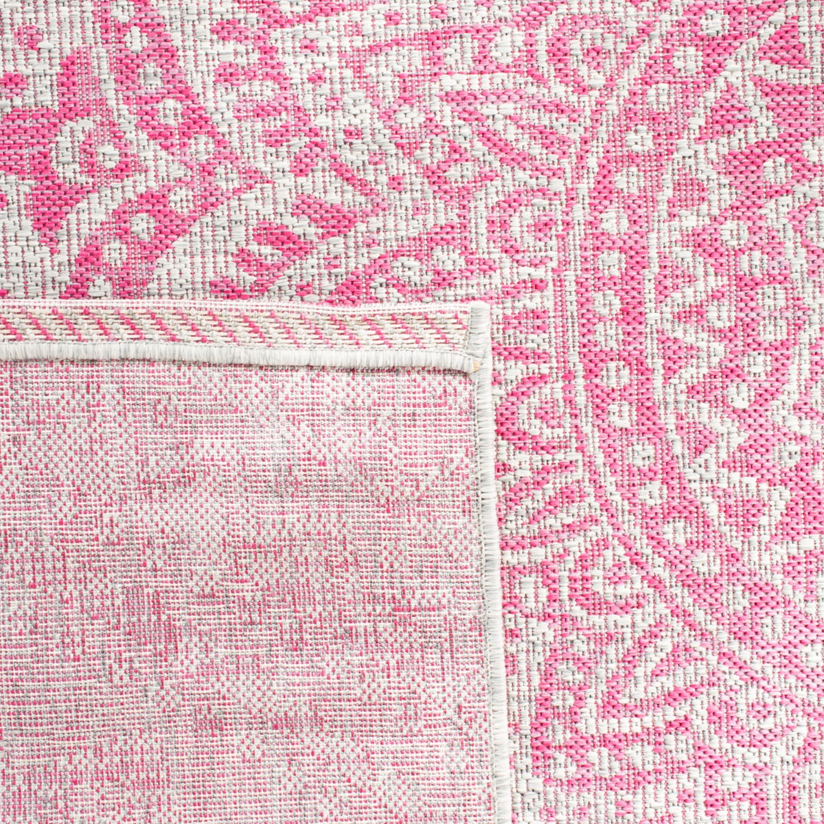 Light Grey Fuchsia Medallion Indoor/Outdoor Area Rug R32258