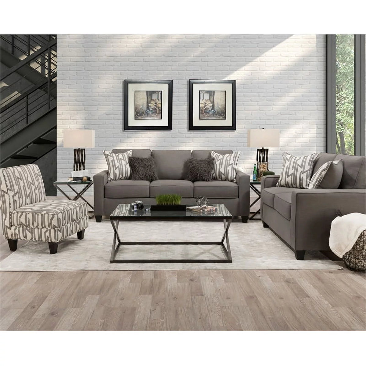 Cream Accent Chair I651