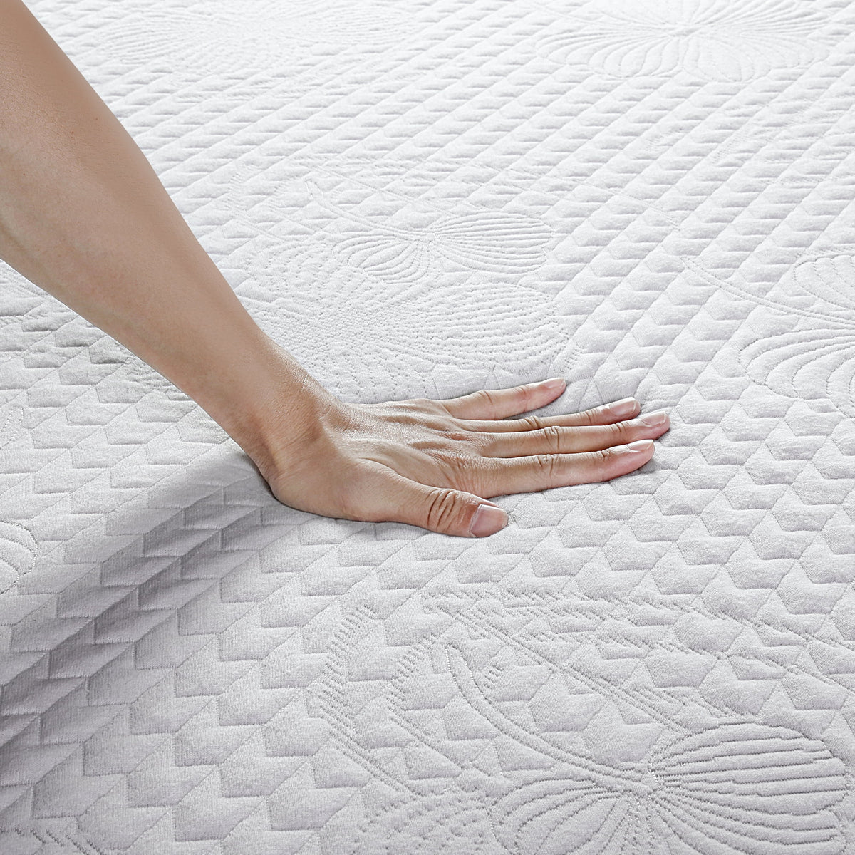 6'' Gel Memory Foam Mattress Queen Size M321